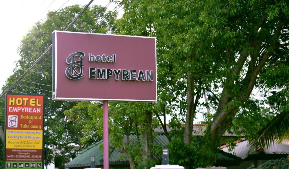 Hotel Empryean Katunayaka Ngoại thất bức ảnh