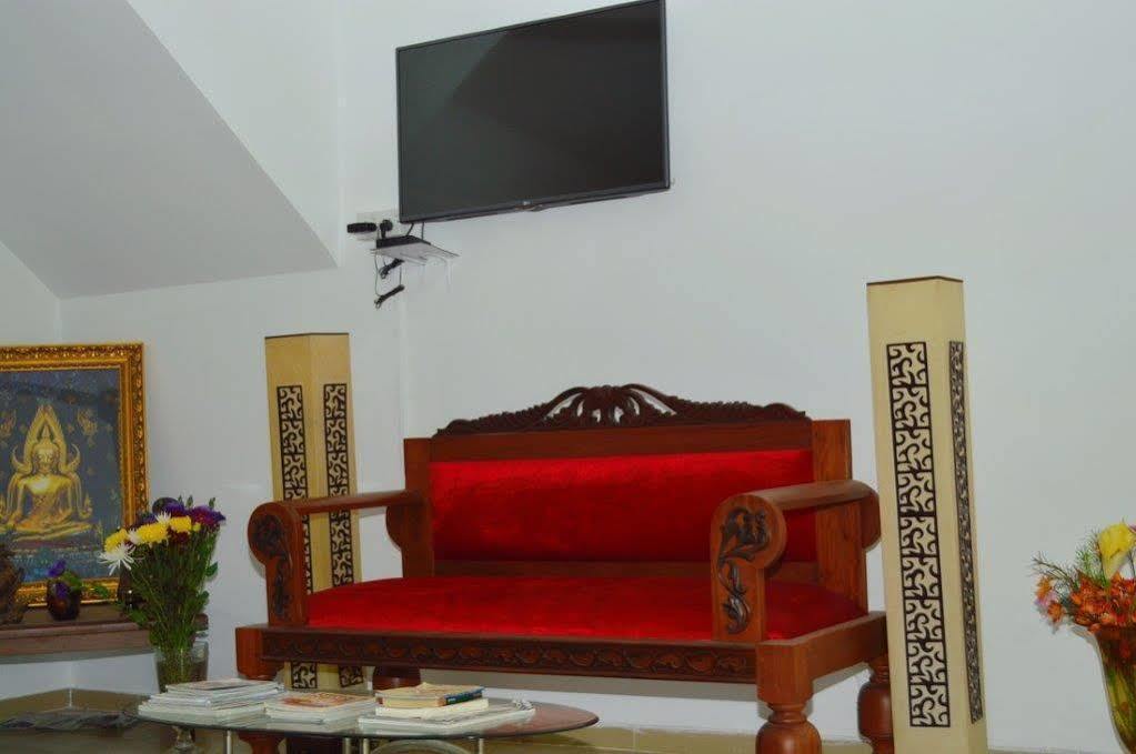 Hotel Empryean Katunayaka Ngoại thất bức ảnh