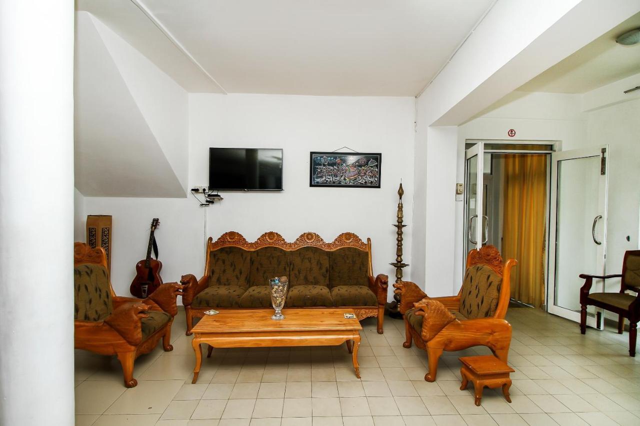 Hotel Empryean Katunayaka Ngoại thất bức ảnh