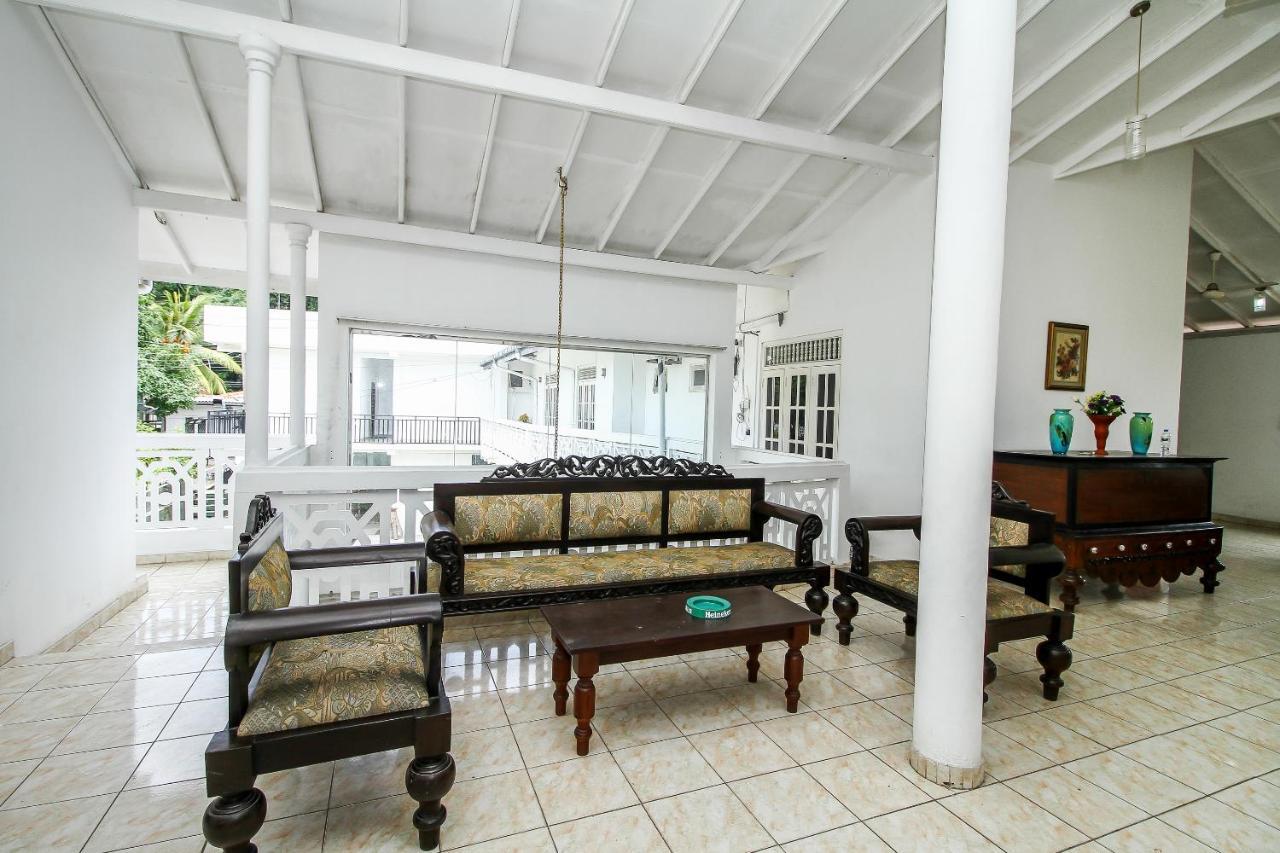 Hotel Empryean Katunayaka Ngoại thất bức ảnh